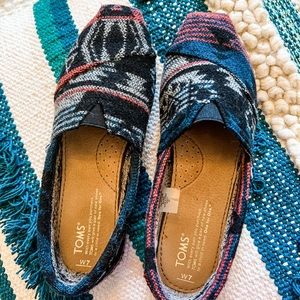Women’s Aztec Wool TOMS